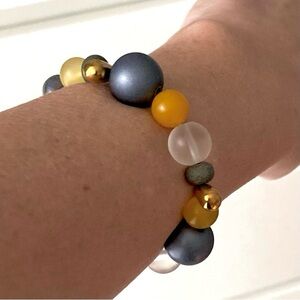 BigouX Contemporary Natural Agate Bracelet